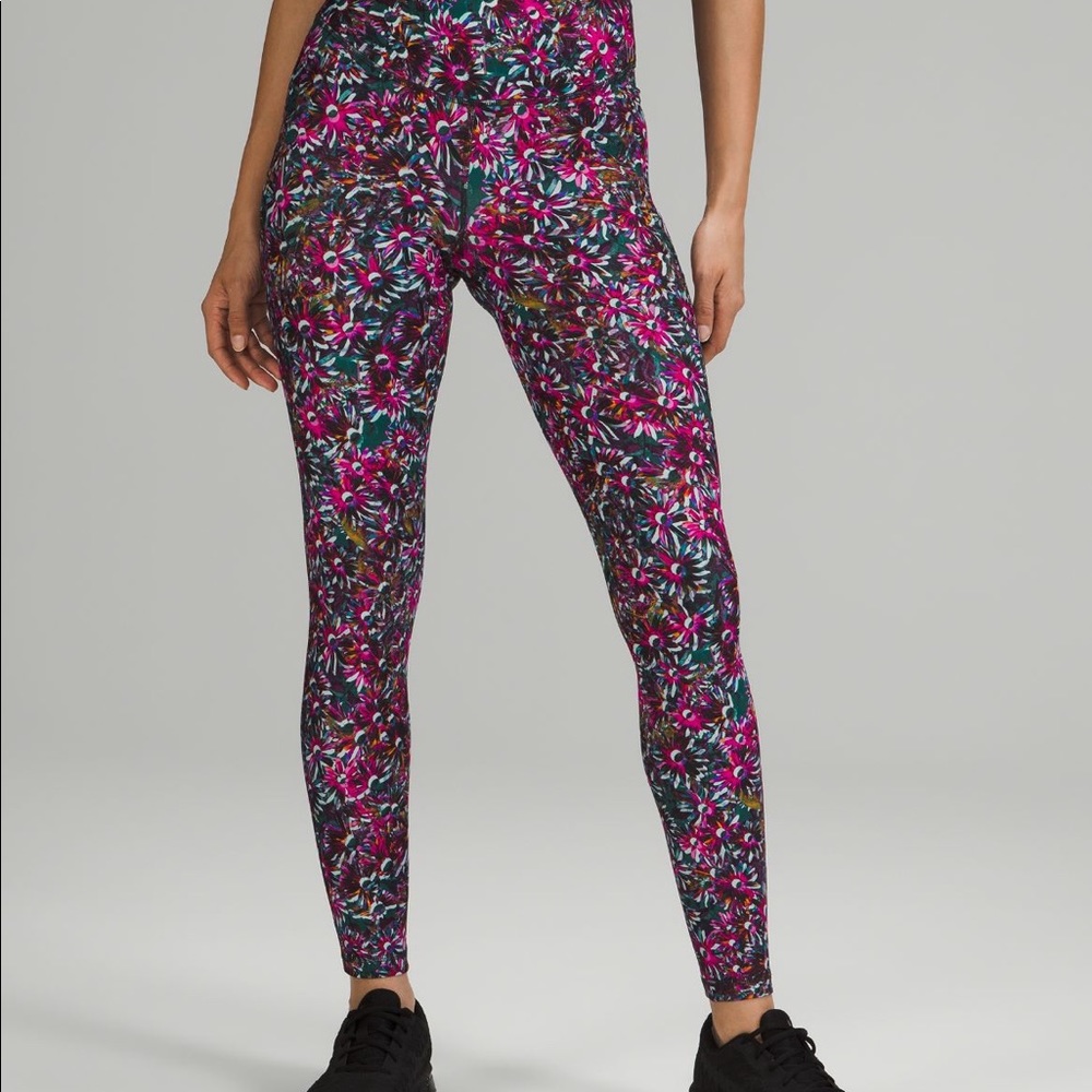 NWT lululemon pace base HR tight